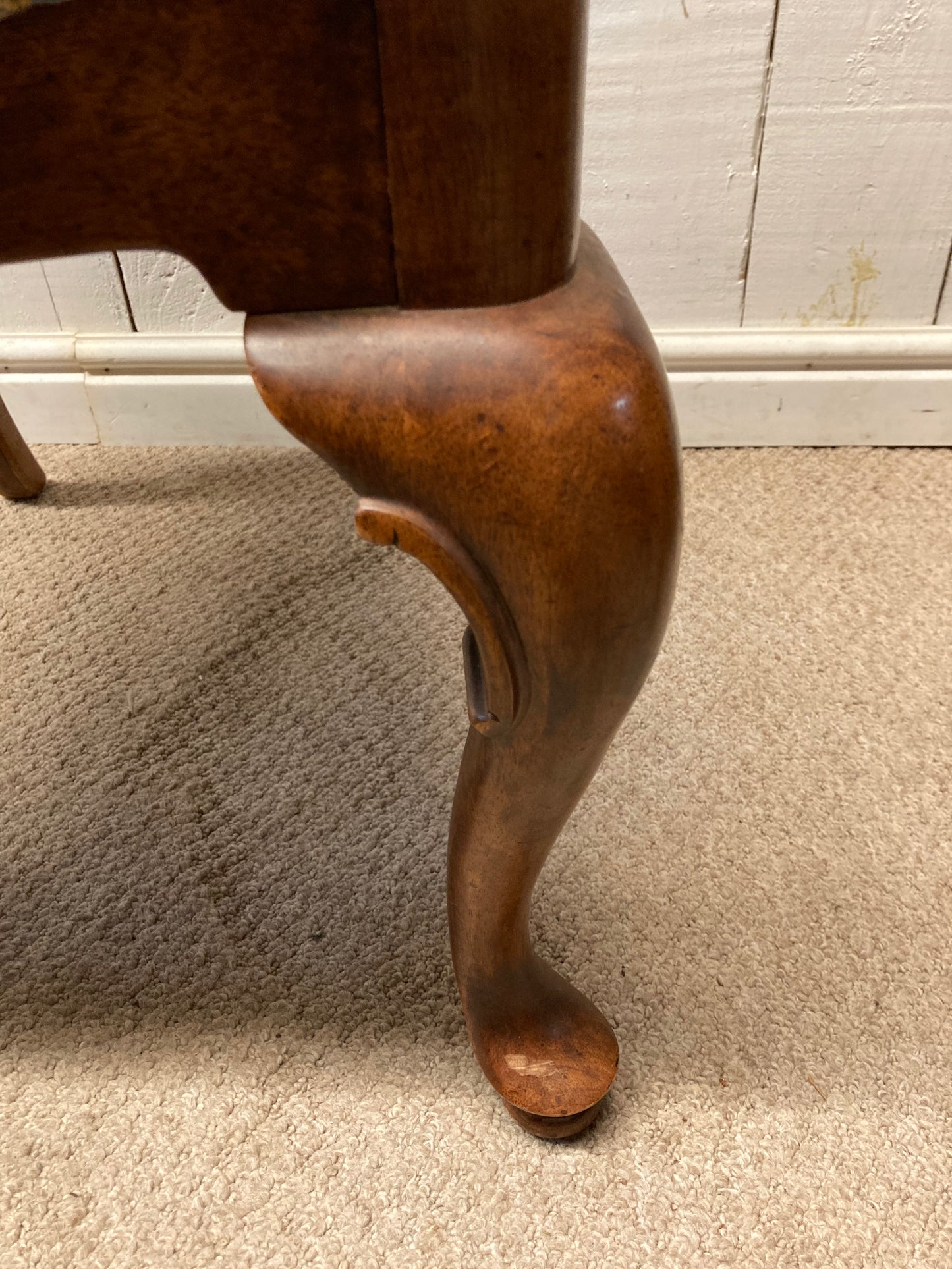 Set Of Six Hardwood Dining Chairs Upholstered Seats Two Carvers Four Chairs