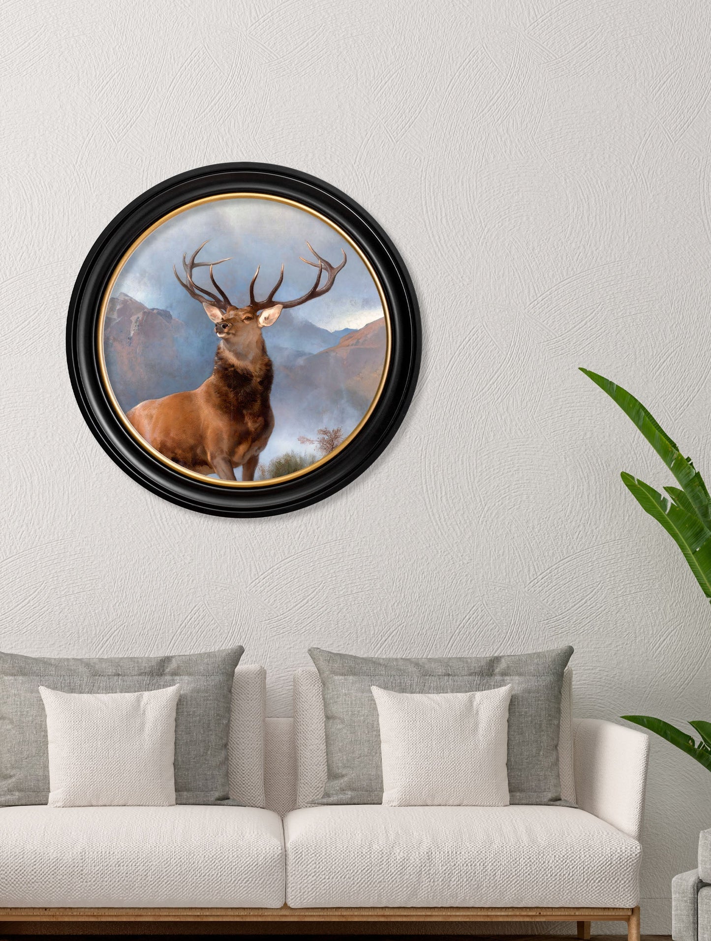 c 1851 monarch of the glenn round frame in size 70 x 70cm - glass-fronted framed wall art print with solid wood frame, ideal for modern interiors