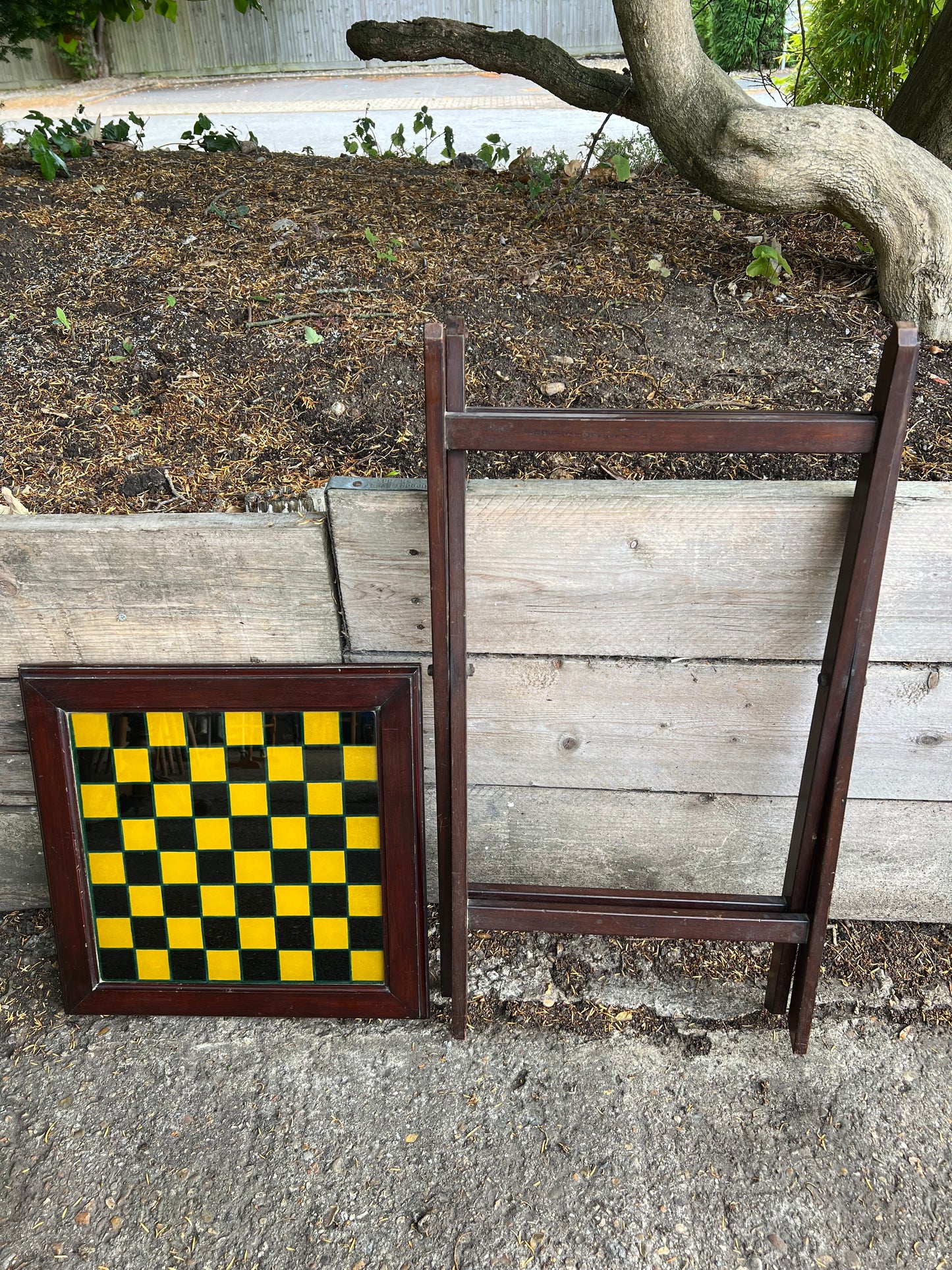 Chess Table Collapsable
