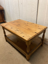 Load image into Gallery viewer, Solid Pine Coffee Table With A Shelf
