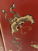 Load image into Gallery viewer, 20th Century Chinese Chinoiserie Style Cabinet Decorated With Flowers And Butterflies
