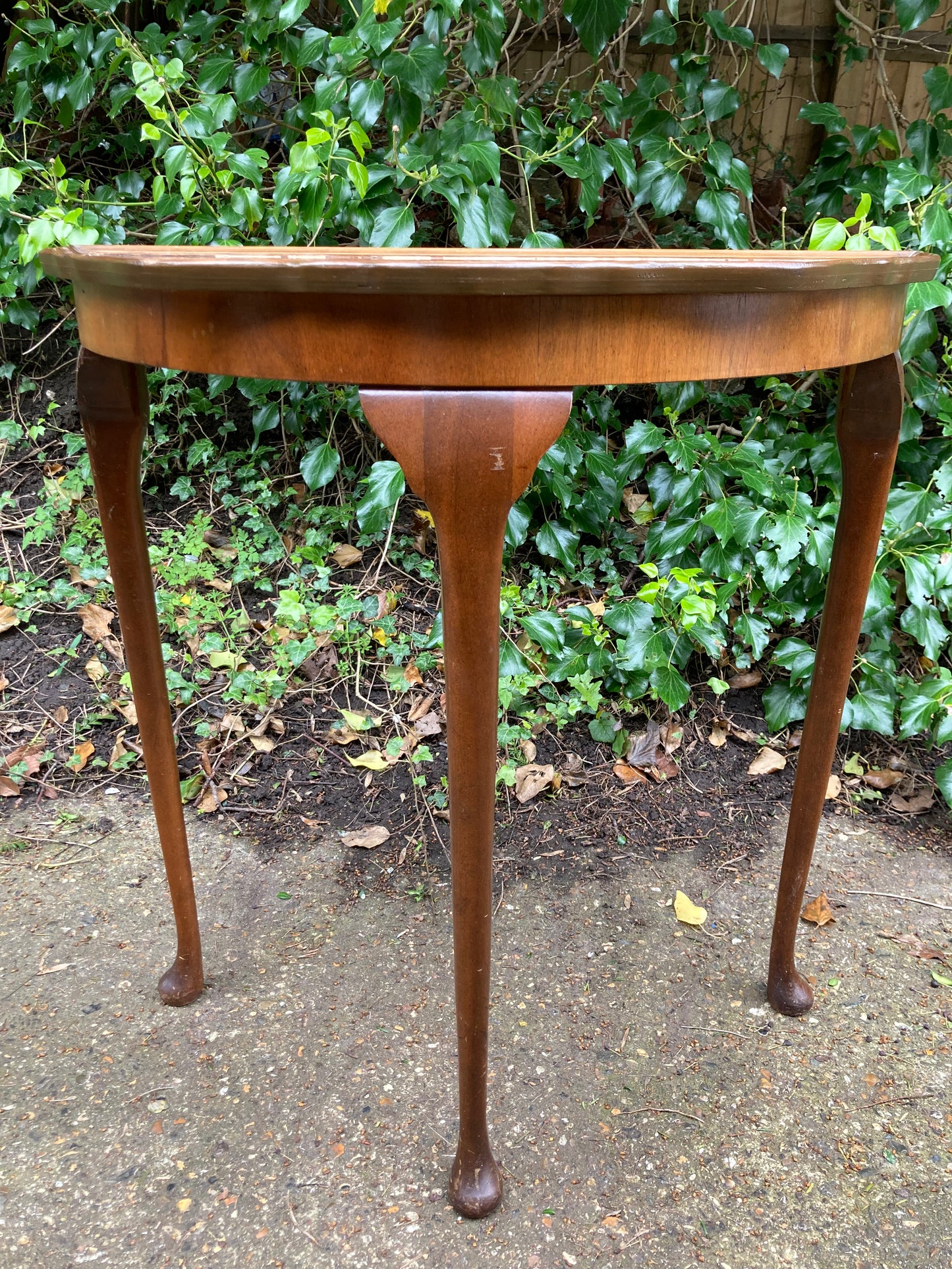 Vintage Pie Crust Edged Half Moon Table Hall Table Console Table