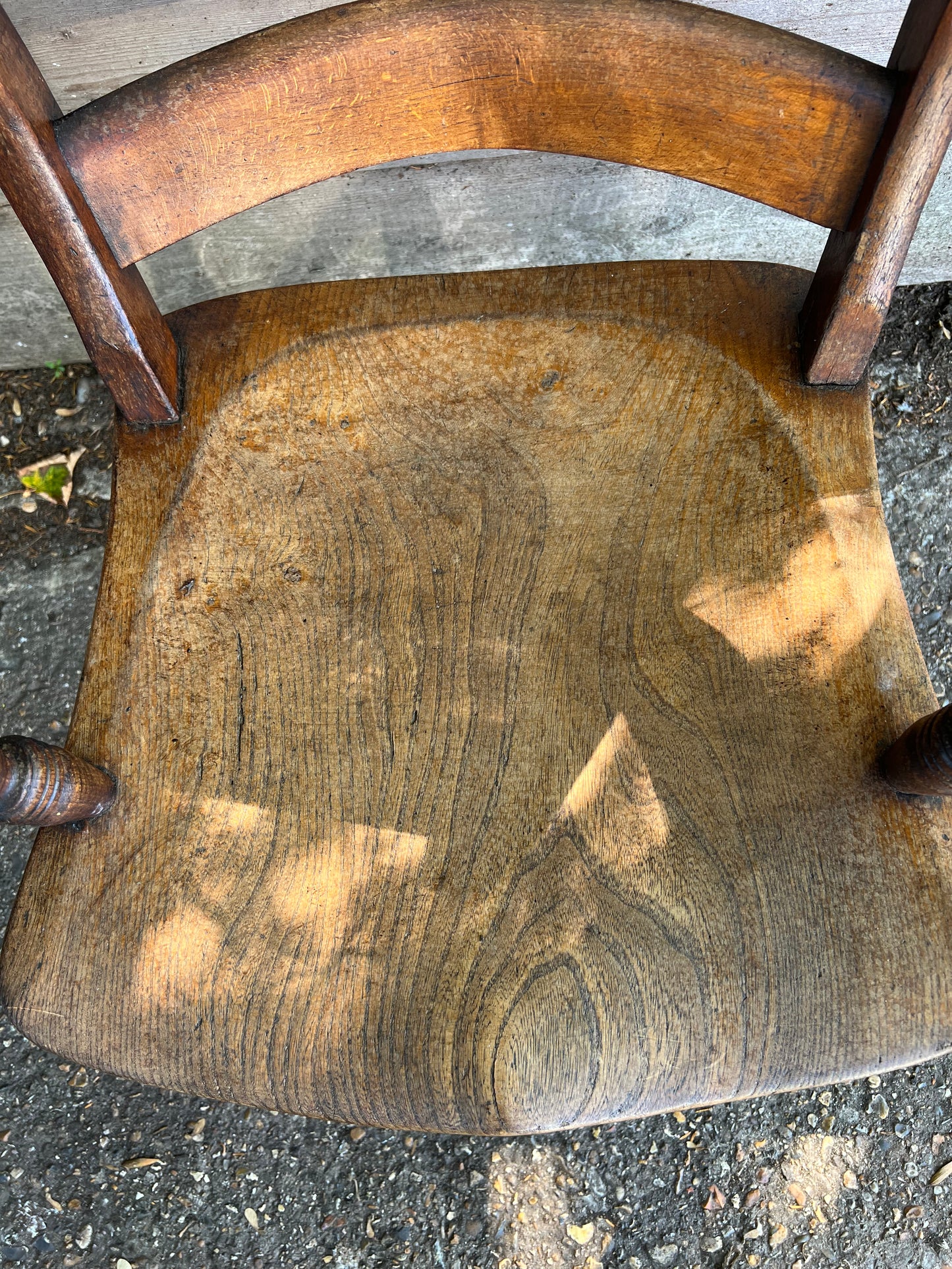Victorian Elm Bar Back Carver Chair
