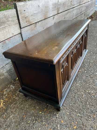 Vintage Old Charm Oak Blanket Box Storage