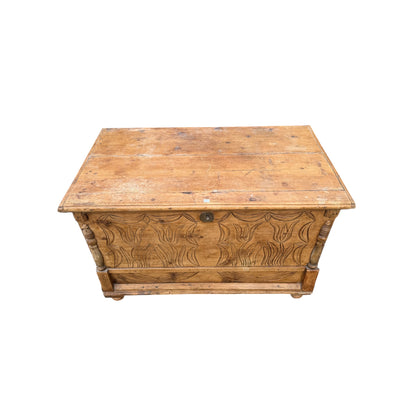 Antique Carved Pine Blanket Chest / Trunk – Folk Art Storage Chest with Tulip Carving