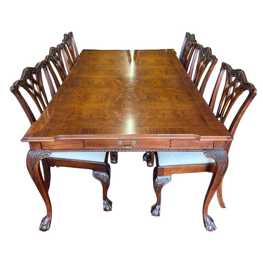 Mahogany Style Extending Dining Table & 8 Chairs – Reproduction Georgian / Chippendale Style
