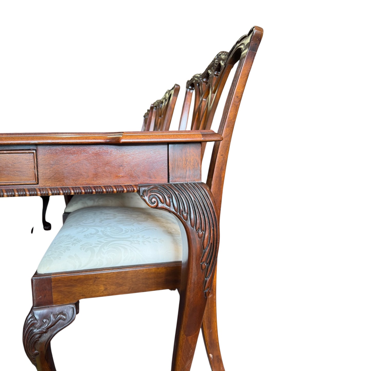 Mahogany Style Extending Dining Table & 8 Chairs – Reproduction Georgian / Chippendale Style