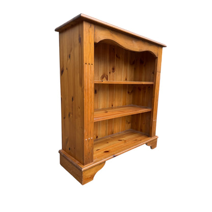 Contemporary Pine Bookcase / Open Shelving Unit – Rustic Country Style Display Shelves