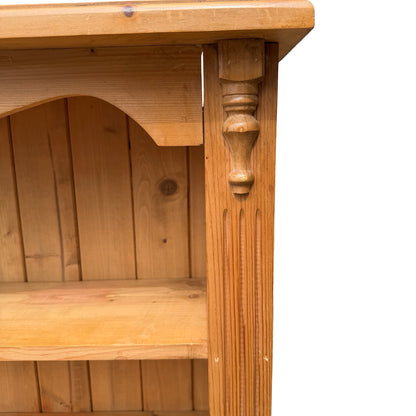 Contemporary Pine Bookshelf - Low 3 Tier Shelving Unit - Victorian Style 90cm