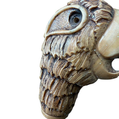 Decorative Owl Shoe Horn – Carved Bamboo Effect Shaft with Resin Handle