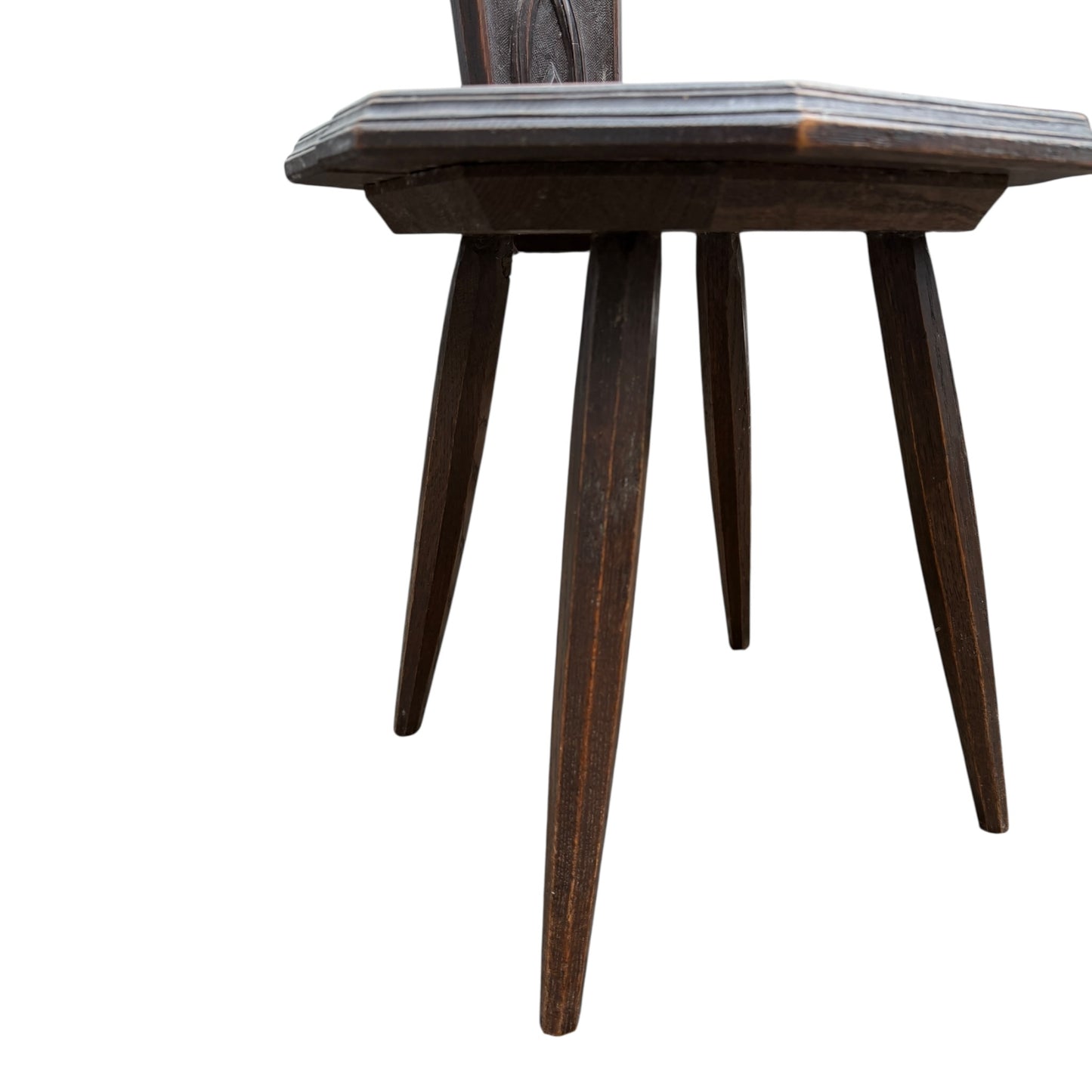 Traditional Wooden Spinner’s Chair – Carved Back & Decorative Seat