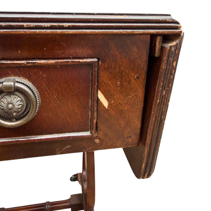 Reproduction Regency Style Pembroke Coffee Table – Drop Leaf Side Table with Drawer