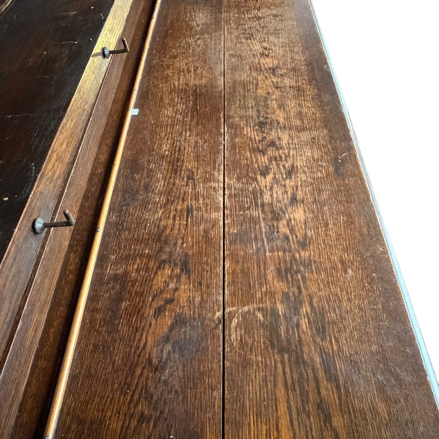 Antique English Oak Welsh Dresser – 20th Century Farmhouse Plate Rack & Sideboard Base