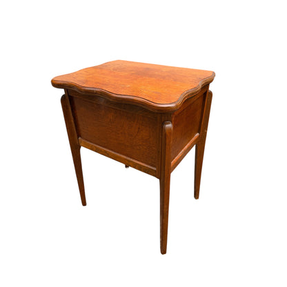 Edwardian Solid Oak Games Table / Antique Card Table with Baize Playing Surface & Storage