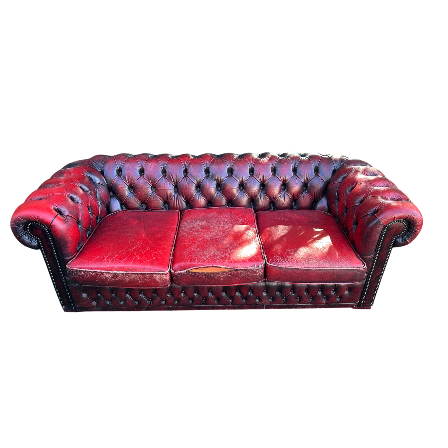 Read Leather Vintage Three Seater Button Backed Chesterfield Sofa