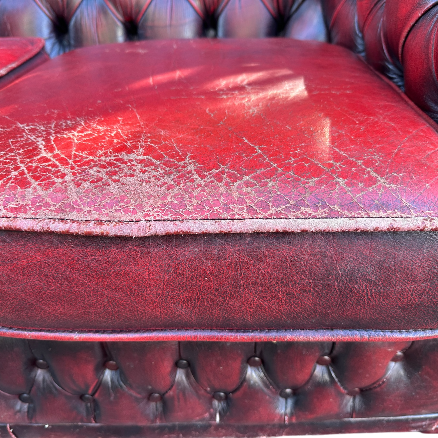 Read Leather Vintage Three Seater Button Backed Chesterfield Sofa