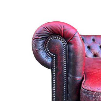 Read Leather Vintage Three Seater Button Backed Chesterfield Sofa