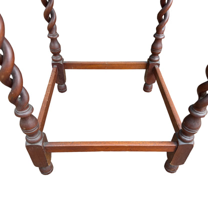Underside view showing apron, skirt and top split on oak-style hall table