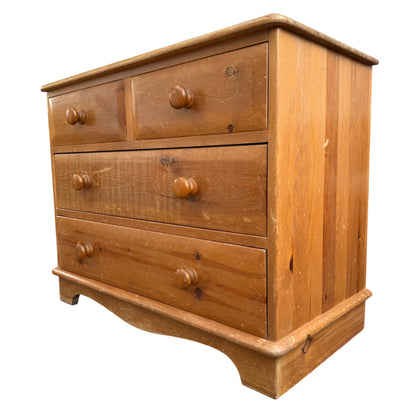 Vintage pine chest of drawers 4-drawer with turned wooden knobs and rounded top