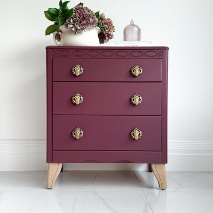 Bedford Bramble | Small & Co | Durable Furniture Paint