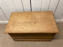 Load image into Gallery viewer, Antique Pine Trunk Blanket Box Storage
