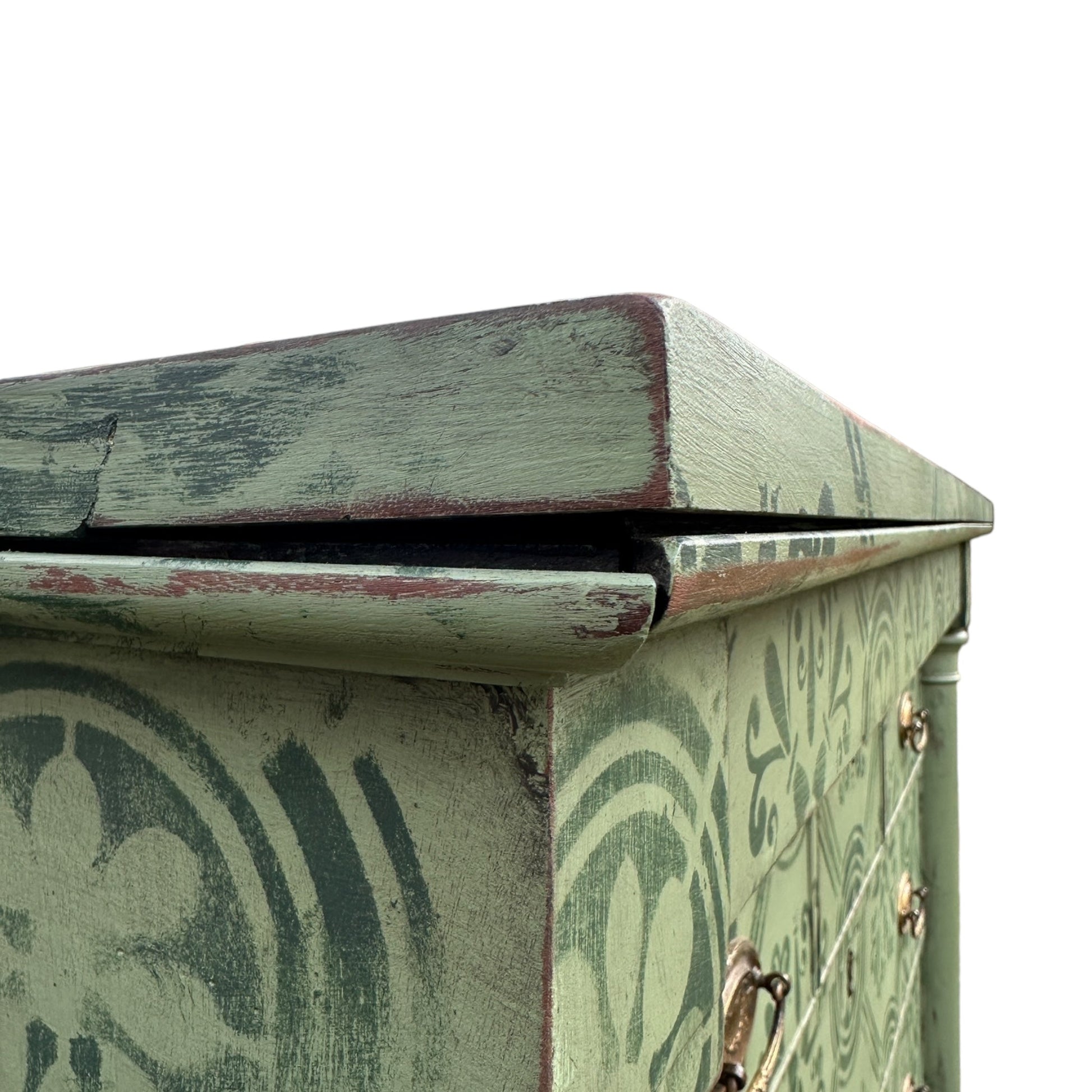 Large Victorian Chest of Drawers Painted in Green With Stencilled Detailing and Brass HandlesThe Furniture Recycling Shop