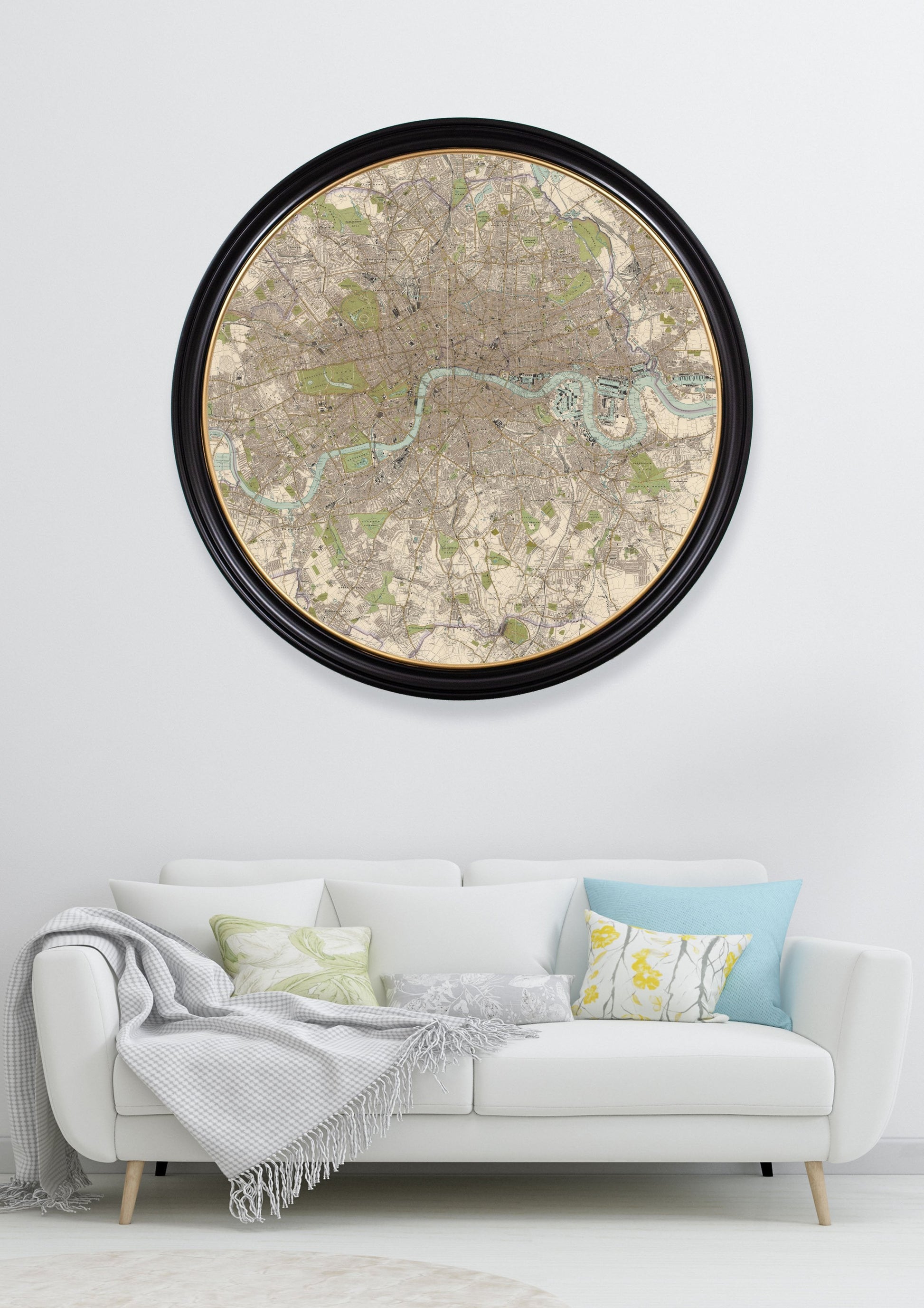 c 1905 map of london round frame in size 70 x 70cm - glass-fronted framed wall art print with solid wood frame, ideal for modern interiors