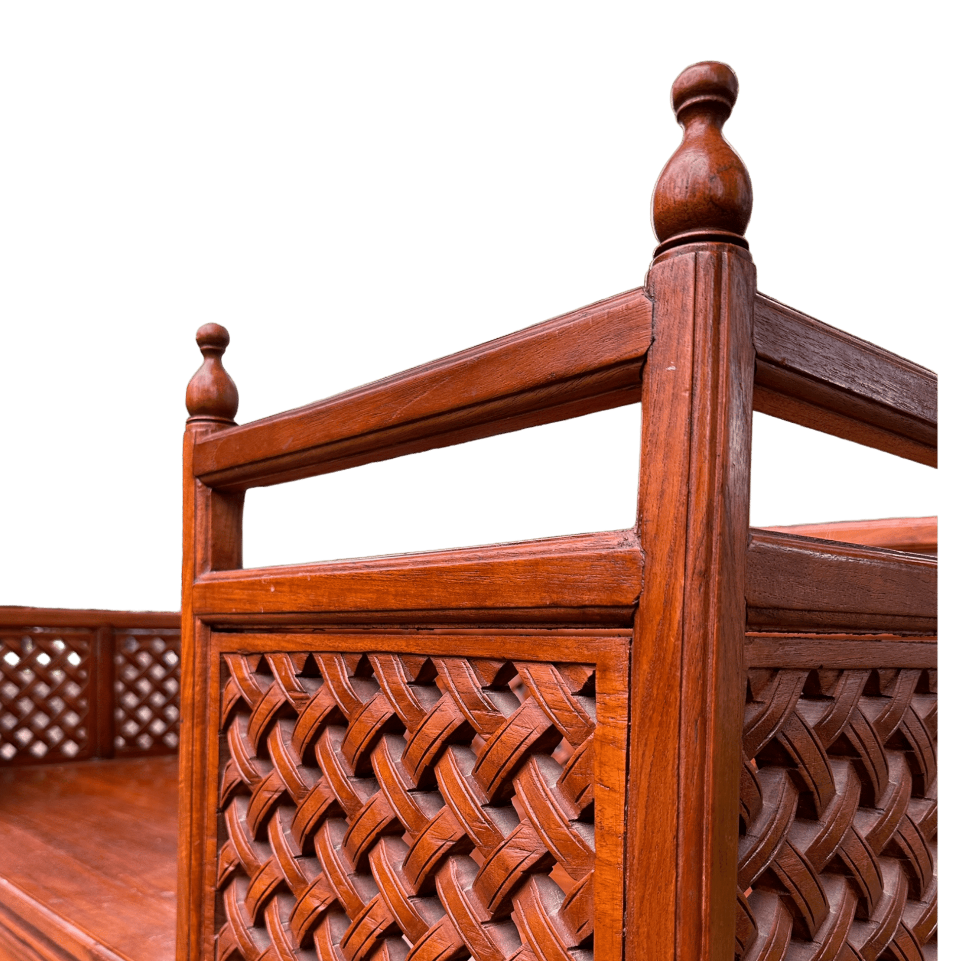 Vintage Asian Hardwood Large Daybed SofaThe Furniture Recycling Shop