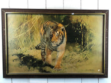 Load image into Gallery viewer, Vintage Retro Picture of A Tiger By Leonard Pearman. 70’s Print
