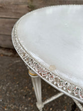 Load image into Gallery viewer, Round White Painted French Style Ornate Round Side End Lamp Table
