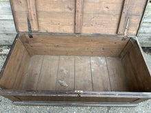 Load image into Gallery viewer, Antique Large Low Storage Trunk Chest Coffee Table
