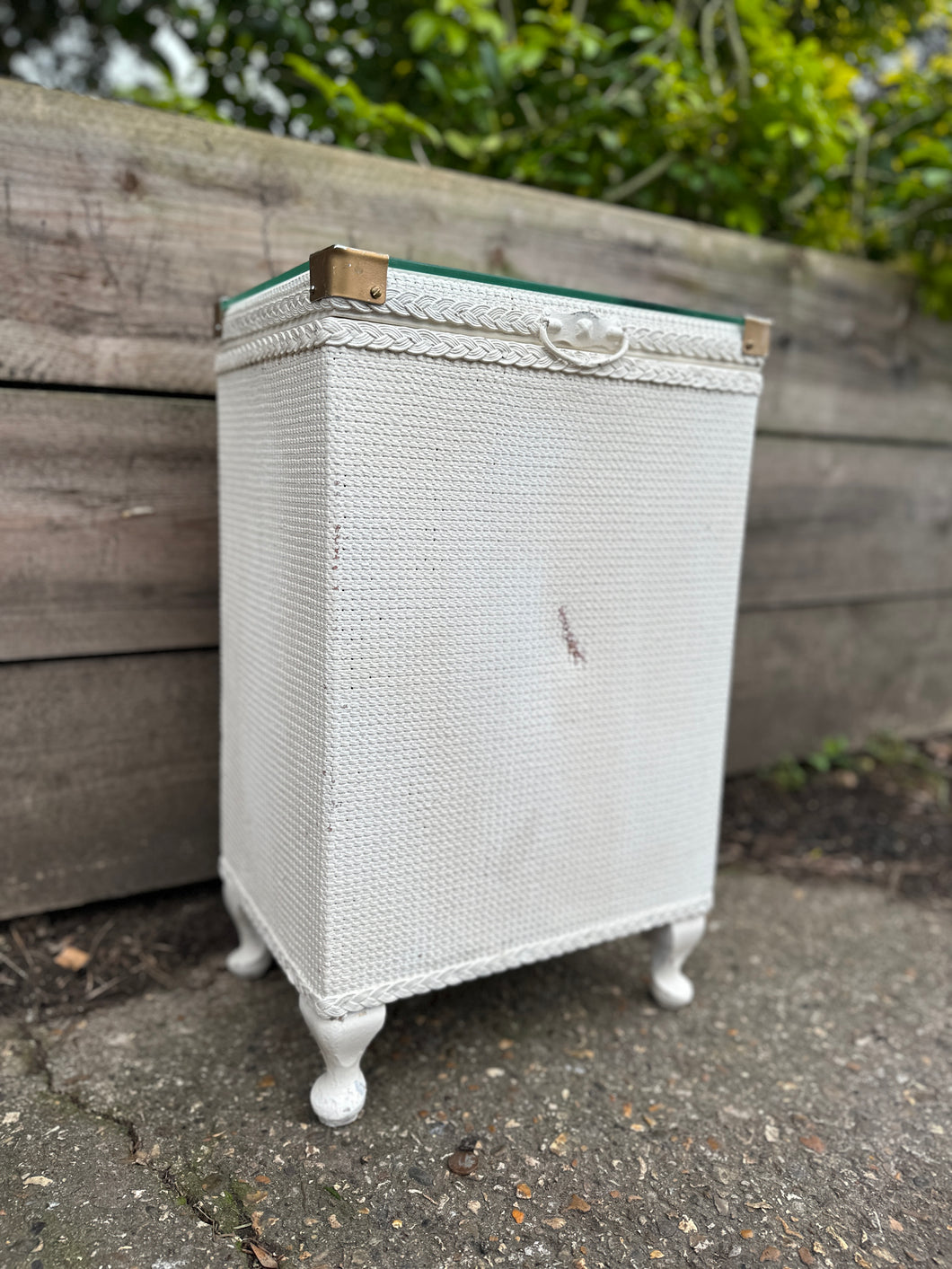 Ratan Laundry Chest Box Painted In White With Glass Top