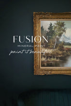 Load image into Gallery viewer, Manor Green, Fusion Mineral PaintFusion™Paint
